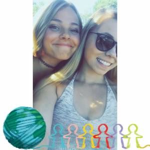 Meet your Posher, Marissa